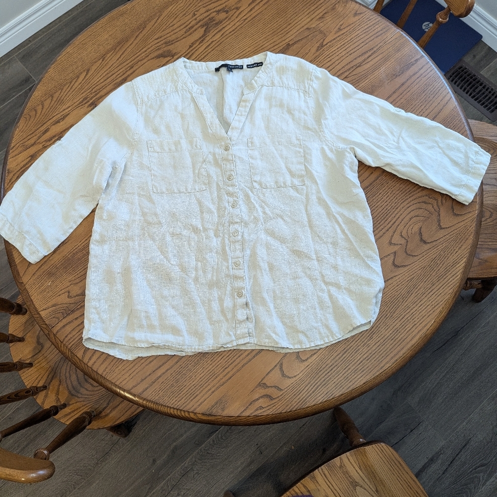 Harvey Bernard .Beige Washable Linen  Button-Up Blouse. 3/4 Sleeves. Large.